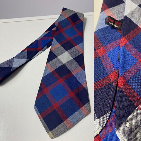 1940s tie Grenville pure wool in red blue and black plaid. Open backs with short blade at 120cm long and 10cm wide. No damage